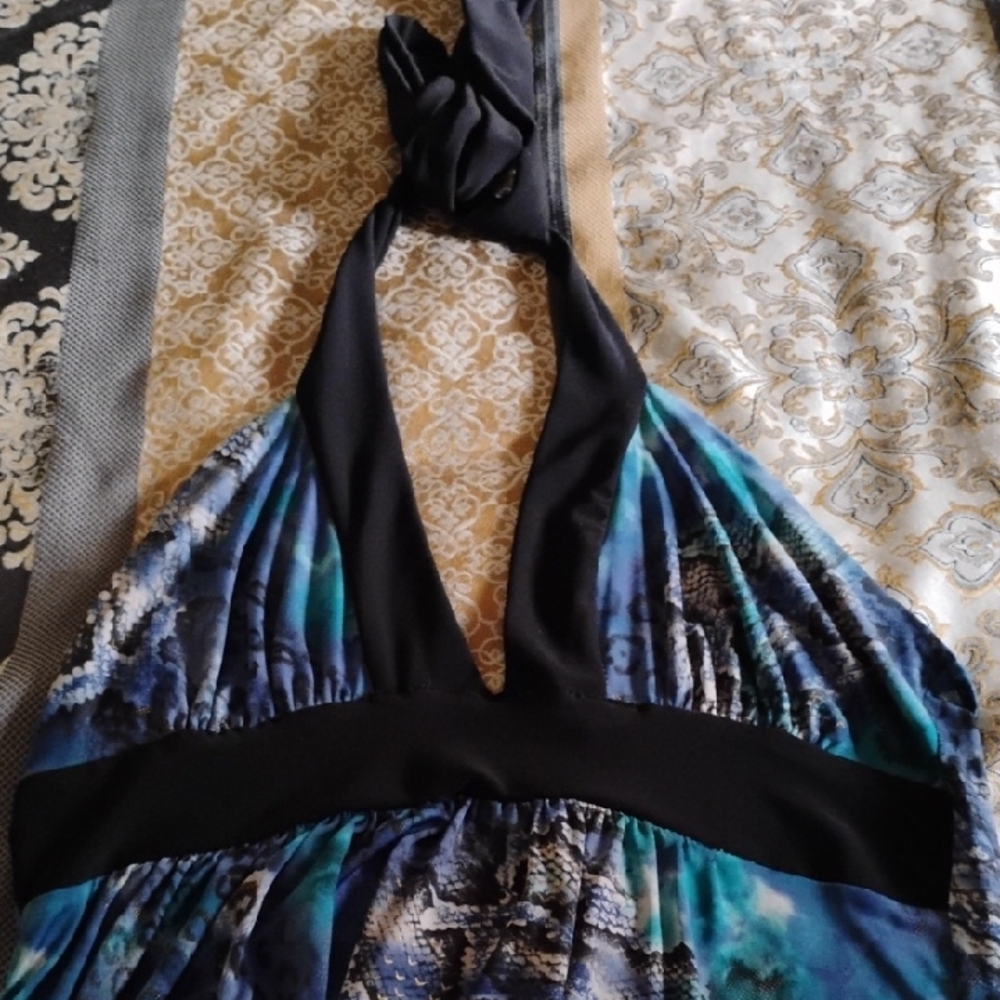 Chic Blue Patterned Maxi Dress - Picture 6 of 8